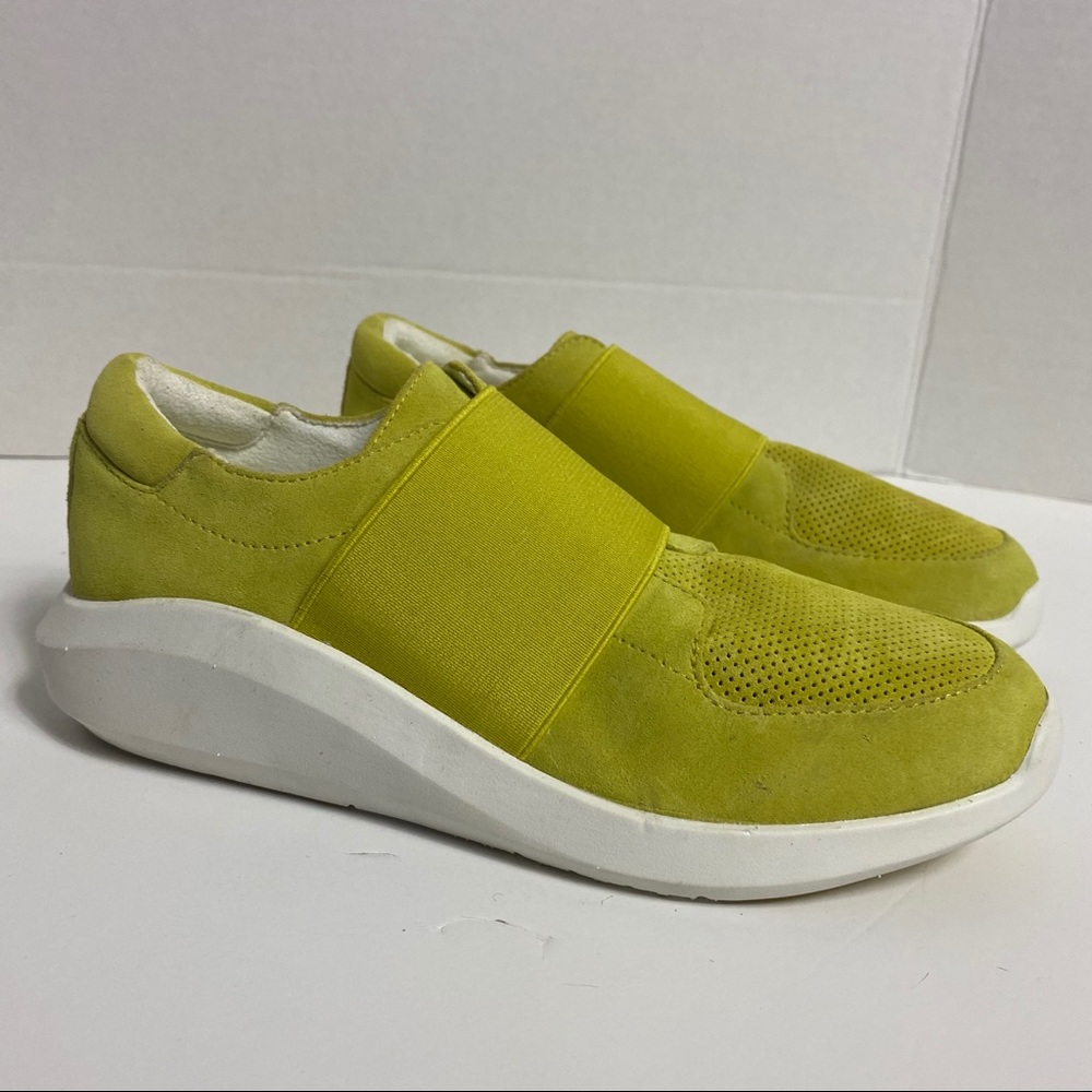 Kenneth Cole Suede Green Slip On Sneaker